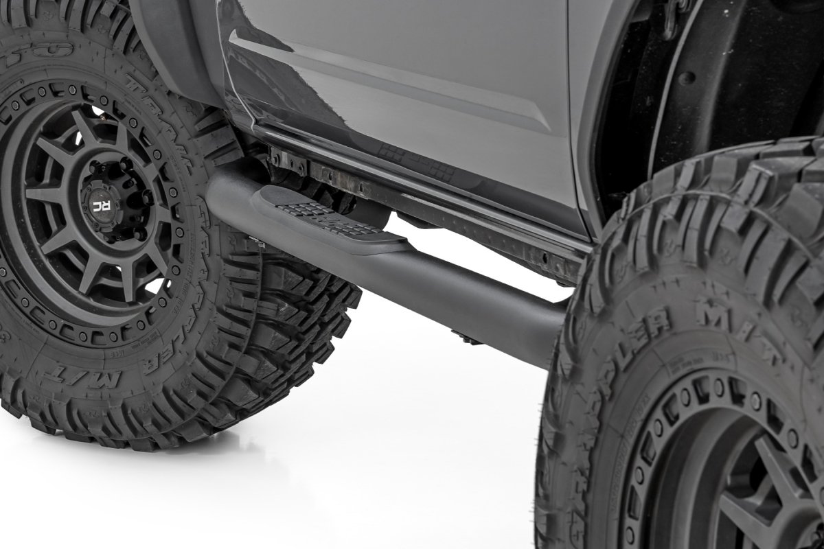Ford Bronco Nerf Steps - Rough Country - 3-Inch Tube, 2-Door - '21-'26
